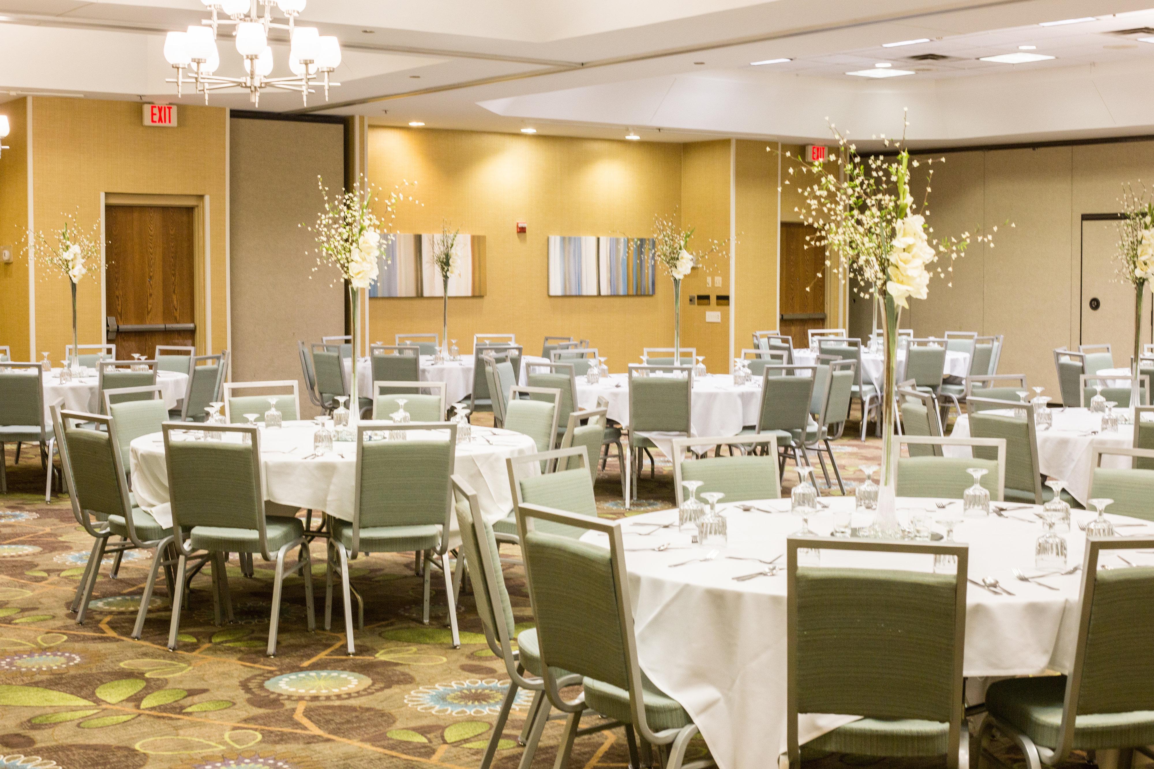 Holiday Inn & Suites Bolingbrook By Ihg Экстерьер фото